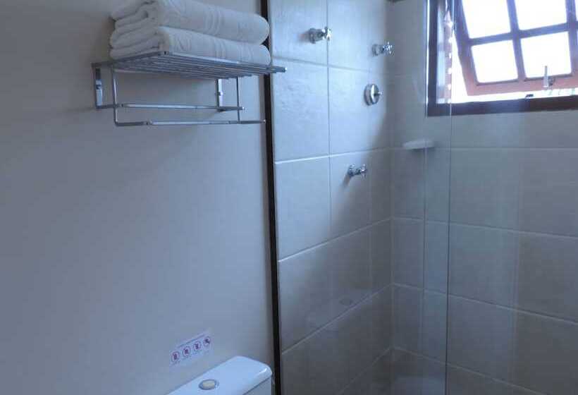 سوییت, Costa Balena Piscina Aquecida Coberta