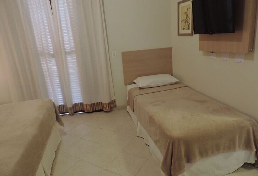 اتاق لوکس چهار تخته, Costa Balena Piscina Aquecida Coberta