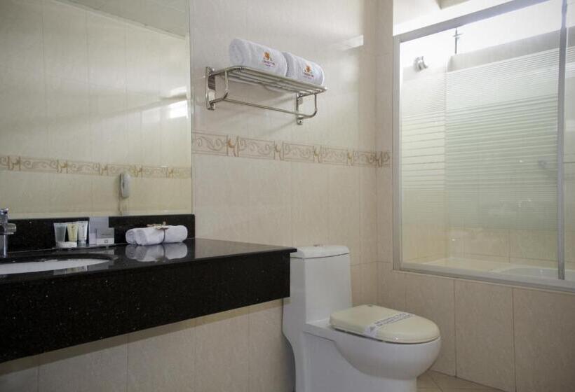 스탠다드 룸, Kingdom