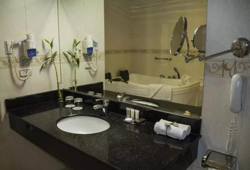 Suite, Kingdom