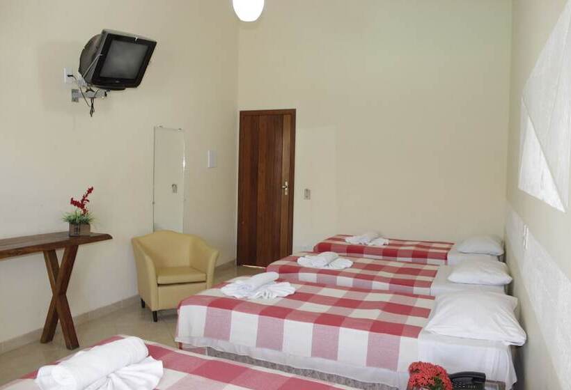 スタンダード4人部屋, Porto Garden