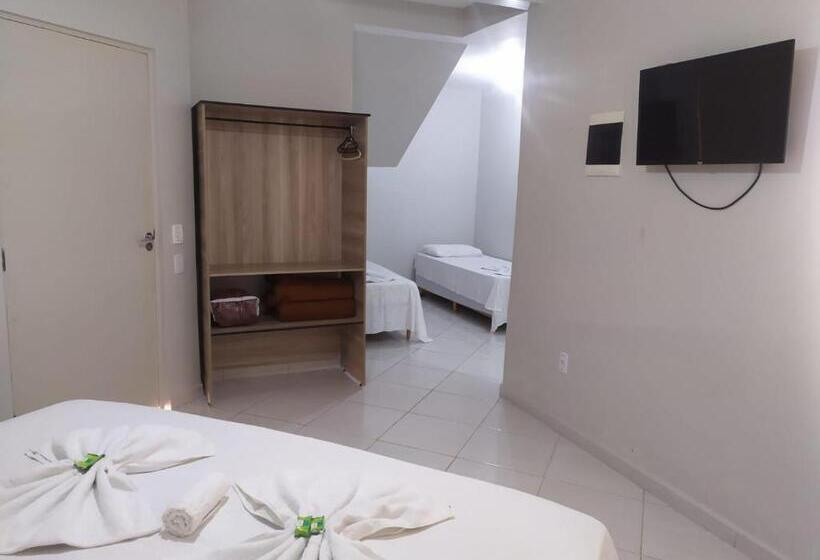 エコノミー4人部屋, Solar Do Cerrado