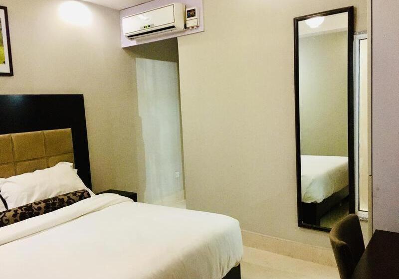 اتاق استاندارد, Bw Starfire