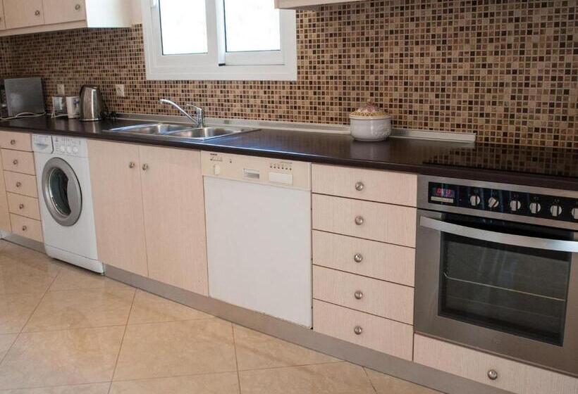 Вилла 3 Спальни, Residence Poseidon
