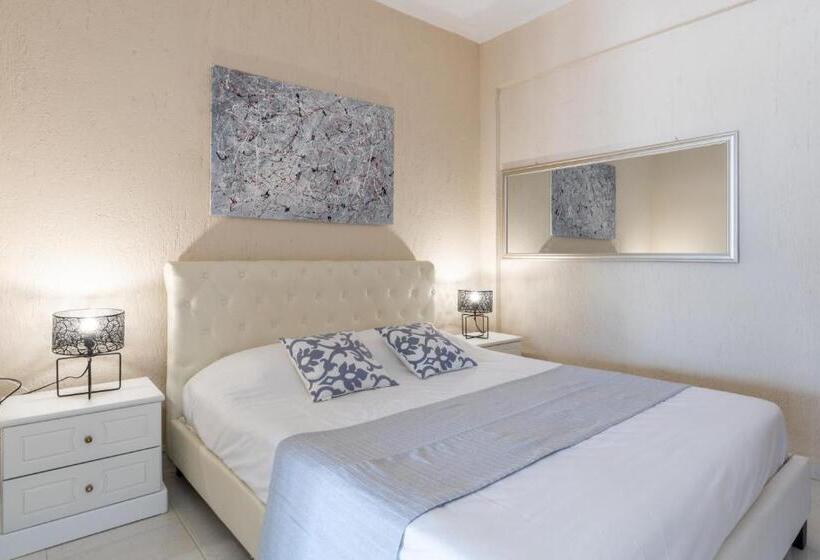 דירת שני חדרים, Residence Poseidon