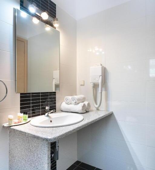 דירת חדר, Residence Poseidon