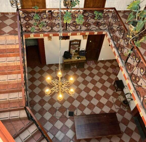 חדר סטנדרט לארבעה, Real Santo Domingo