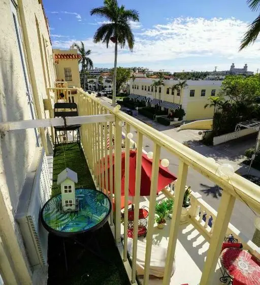 バルコニー付きスタンダードステューディオ, Palm Beach Historic Hotel With Juliette Balconies! 2 Blocks From Beach!