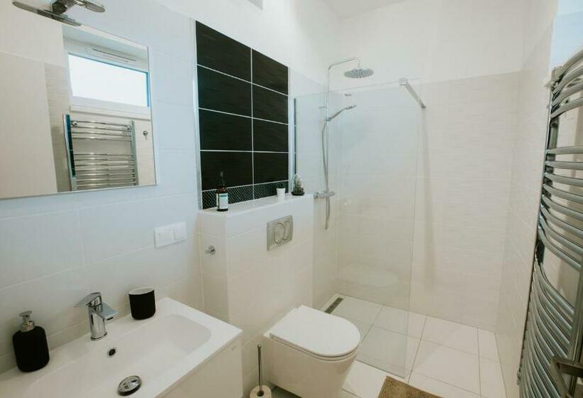 Дом 1 Спальня, Erzsébet Vendégház Mórahalom