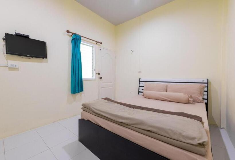 4인용 스탠다드 룸, บ้านสวนวารินทร์ รีสอร์ท