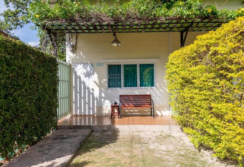 اتاق استاندارد سه نفره, บ้านสวนวารินทร์ รีสอร์ท