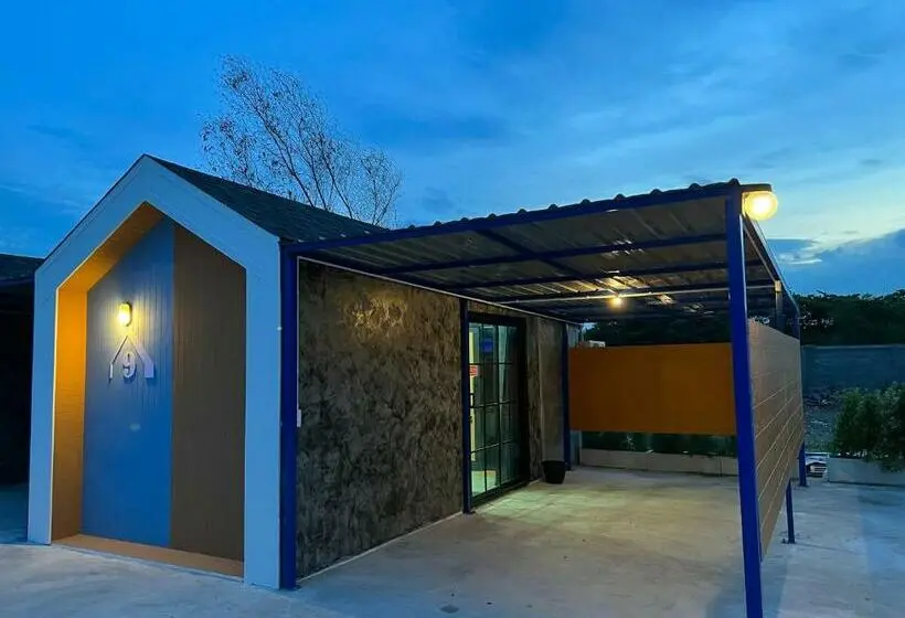 １ベッドルームハウス, Chics Resort ชิคส์รีสอร์ท