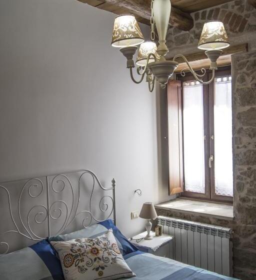 غرفة قياسية ثلاثية, B&b Antico Casale