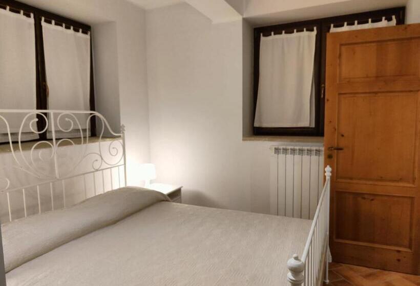 غرفة قياسية رباعية مطلة على الحديقة, B&b Antico Casale