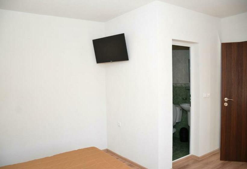 Standardzimmer, семеен хотел къщата