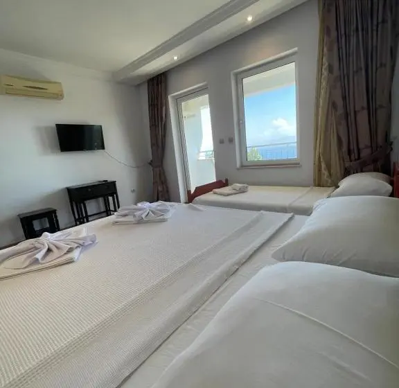 Habitació Triple Estàndard, Datca Villa Carla