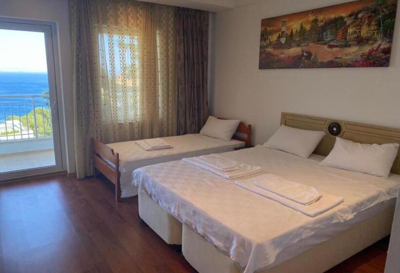 اتاق استاندارد سه نفره, Datca Villa Carla