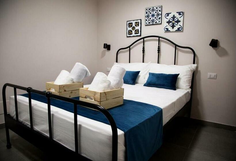 اتاق استاندارد چهار تخته, Bottega Orafa Guest House
