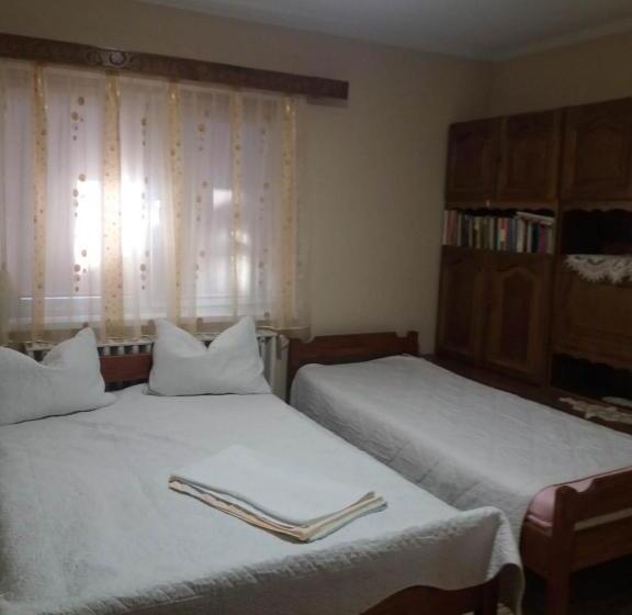 スタンダードトリプルルーム, Muzsikás Vendégház