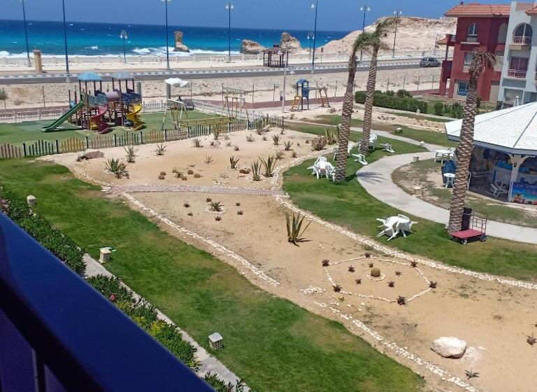 استودیوی استاندارد با چشم‌انداز دریا, شاليهات بورتو مطروح فيو بحر Porto Matrouh Sea View Families Only