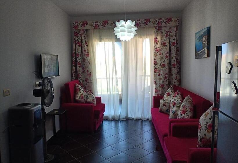 Escritório Estandar Vista Mar, شاليهات بورتو مطروح فيو بحر Porto Matrouh Sea View Families Only