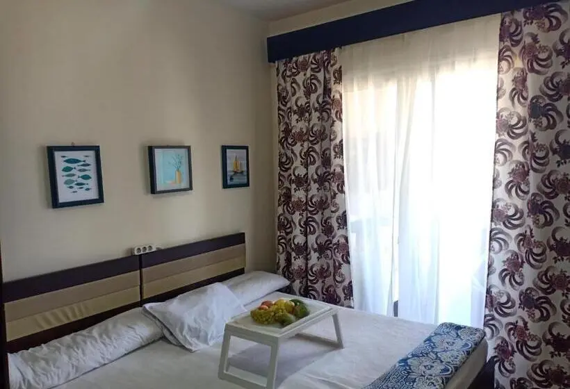 استودیوی استاندارد با چشم‌انداز دریا, شاليهات بورتو مطروح فيو بحر Porto Matrouh Sea View Families Only