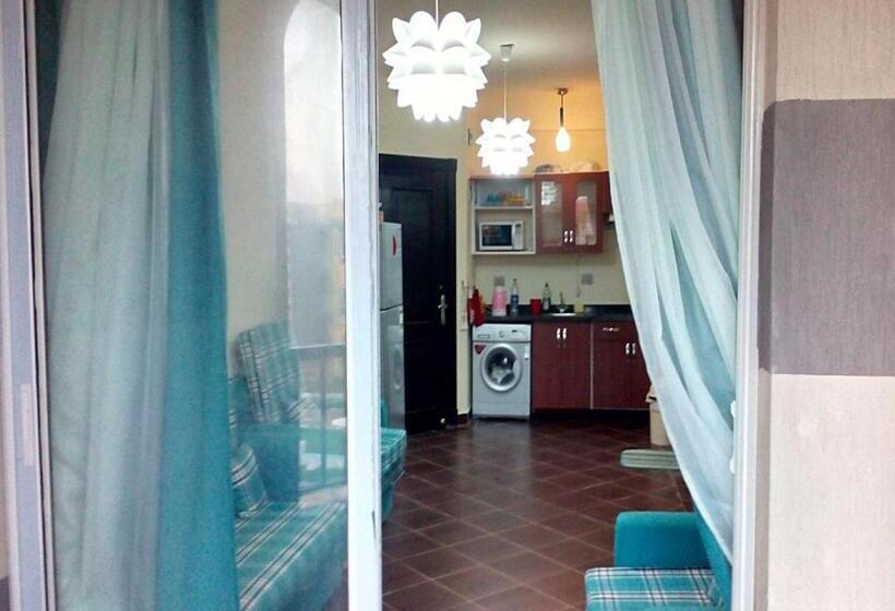 استودیوی استاندارد با چشم‌انداز دریا, شاليهات بورتو مطروح فيو بحر Porto Matrouh Sea View Families Only