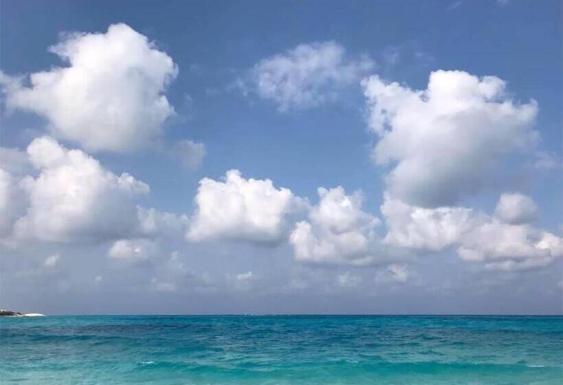 استودیوی استاندارد با چشم‌انداز دریا, شاليهات بورتو مطروح فيو بحر Porto Matrouh Sea View Families Only
