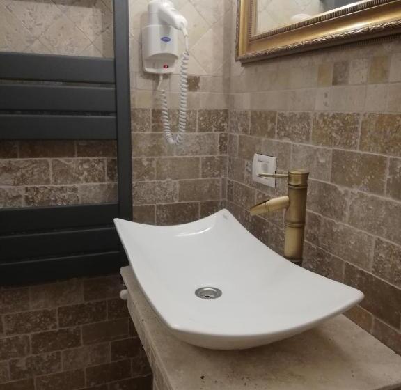 Стандартный Номер Кровать Кинг, Weiss Little Palace