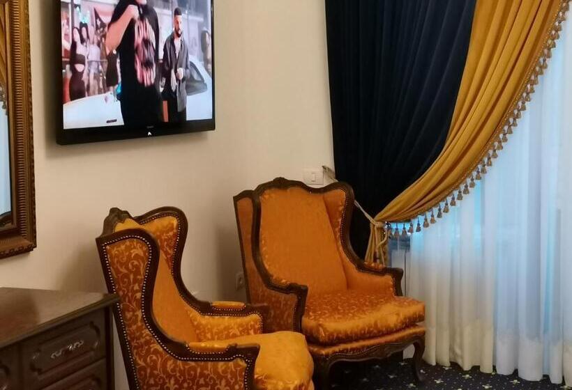 Апартаменты Deluxe 1 Спальня, Weiss Little Palace