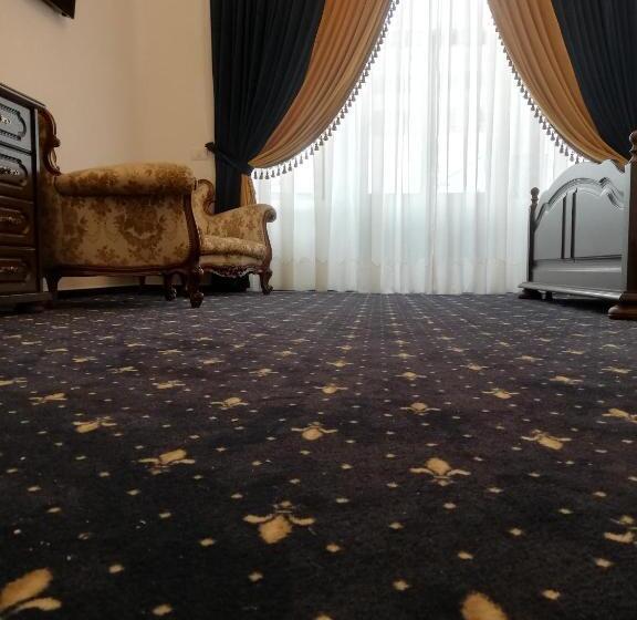 Апартаменты Deluxe 1 Спальня, Weiss Little Palace