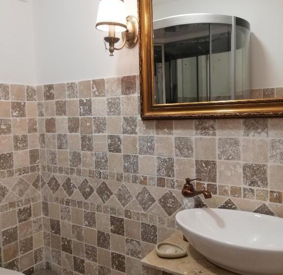 Апартаменты Deluxe 1 Спальня, Weiss Little Palace