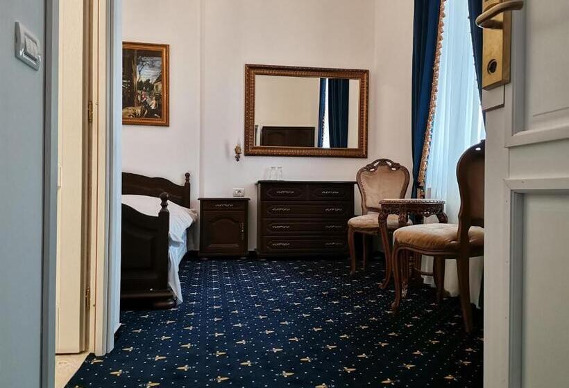 Номер Deluxe с Видом, Weiss Little Palace