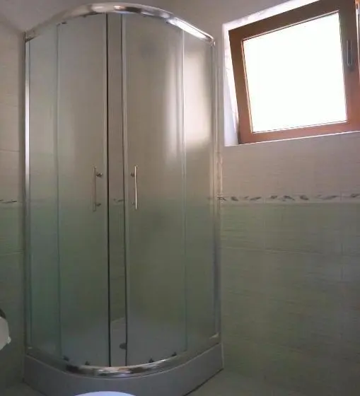 Huoneisto 1 Makuuhuone Pohjakerros, комплекс бяла виста до плажа   Complex Byala Vista Near The Beach