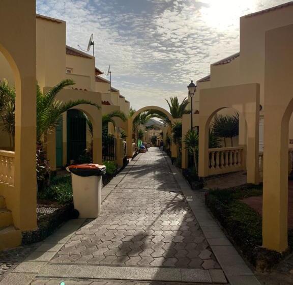 Апартаменты 1 Спальня Нижний Этаж, Apartament Mareverde Resort Costa Adeje