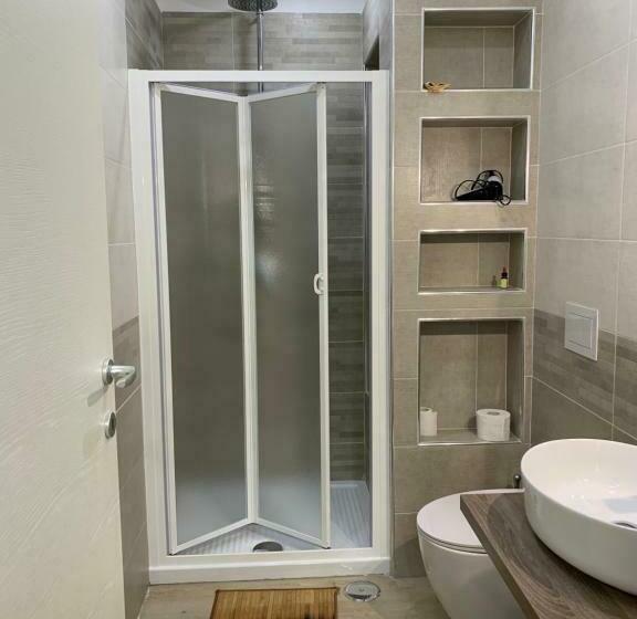 スタンダードルーム, La Rosa Del Vesuvio