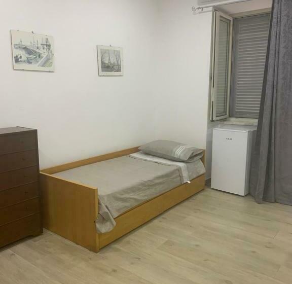 スタンダードルーム, La Rosa Del Vesuvio