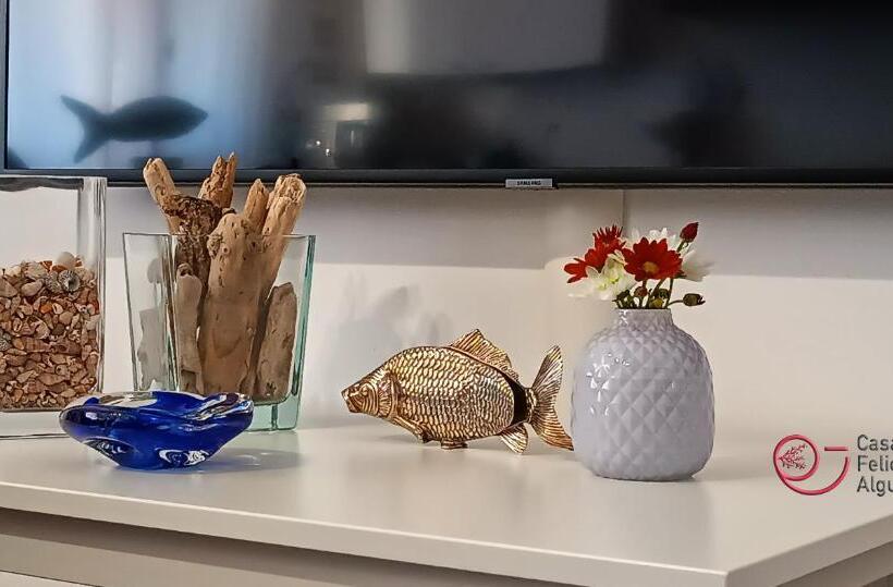 Номер Стандарт, Casa Felicidad Alguer Domo