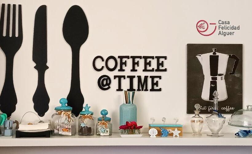 Номер Стандарт, Casa Felicidad Alguer Domo