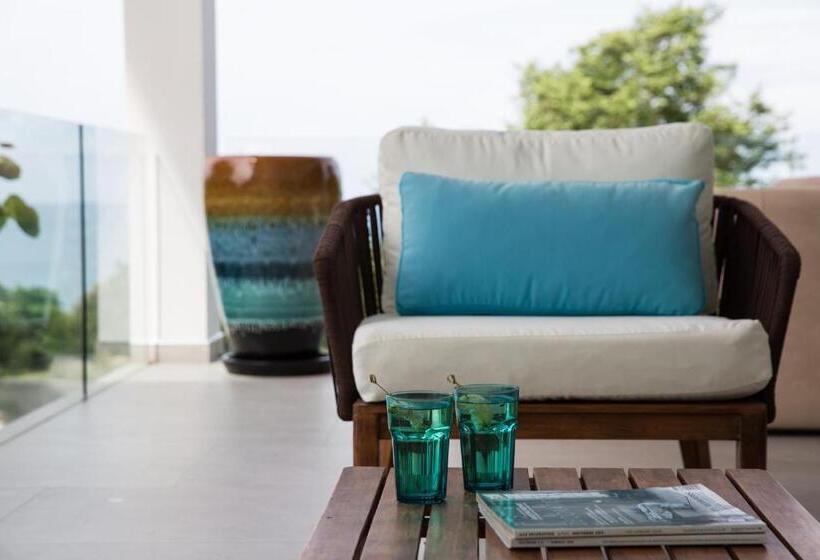 스탠다드 스튜디오, Panoramic Duplex Studio