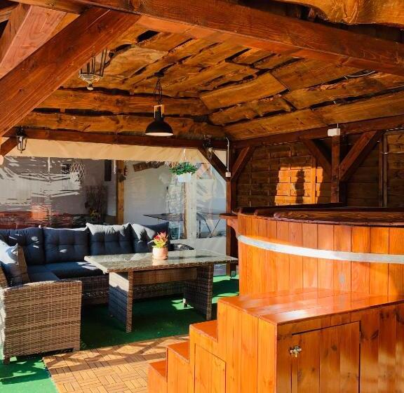 חדר סטנדרט לארבעה, Aranyfürt Vendégház