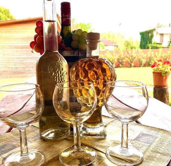 חדר משפחתי, Aranyfürt Vendégház