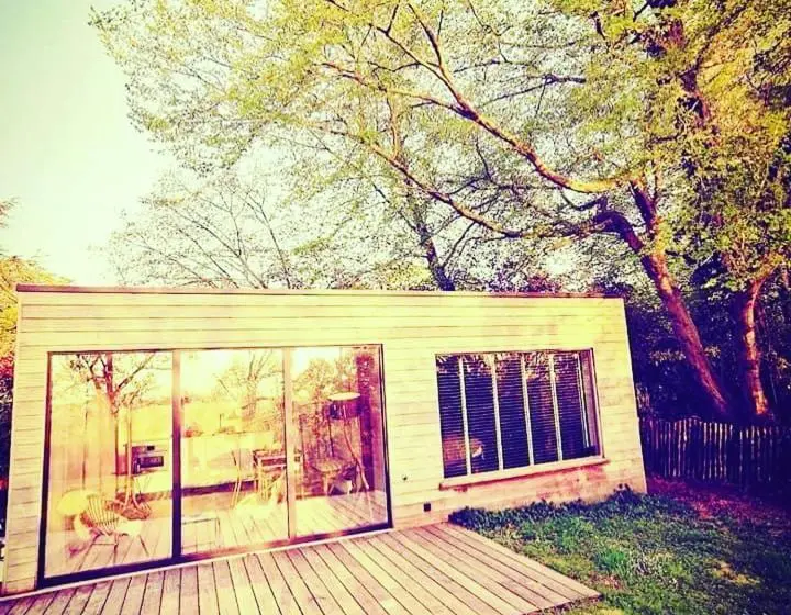 デラックスバンガロー, Panacée Guesthouses
