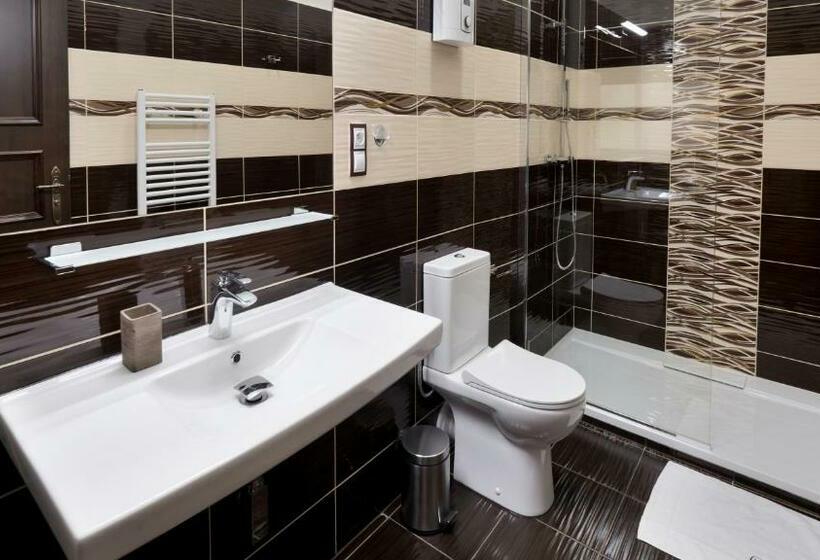 חדר סטנדרט עם טרסה, Zámek Wichterle   Hotel A Pivní Lázně