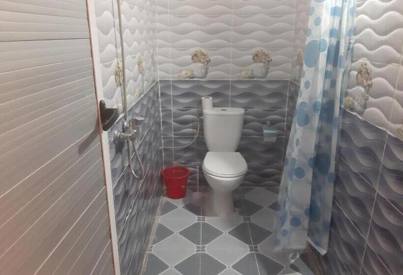 エコノミールーム, Guests House