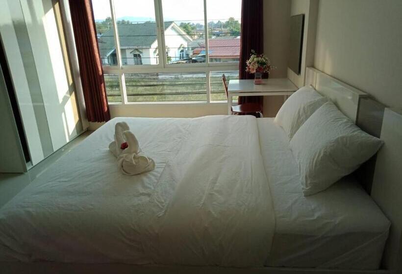 Büyük Çift Kişilik Yataklı Delüks Oda, เคทู เกสเฮาส์