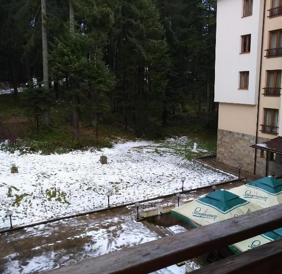 标准工作室带阳台, Studio Villa Park 207