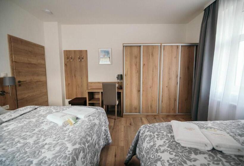 דירת חדר, Vila Jáchymov