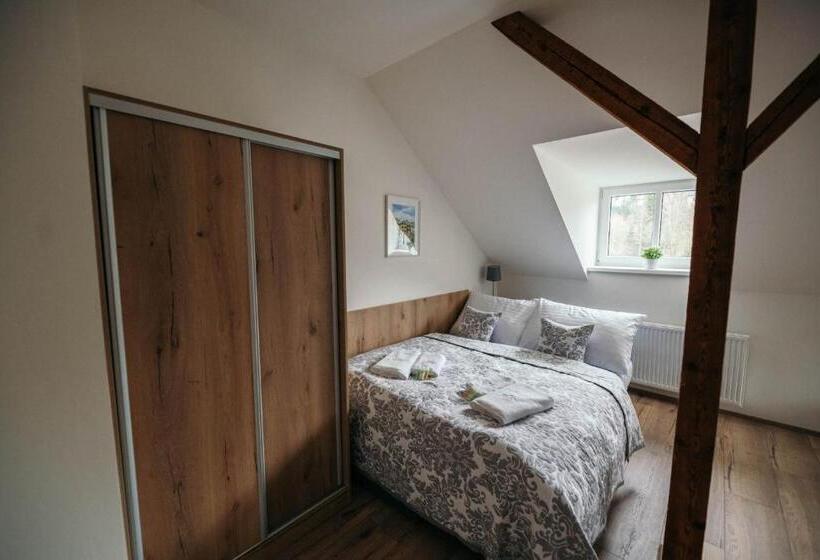 דירת שני חדרים, Vila Jáchymov