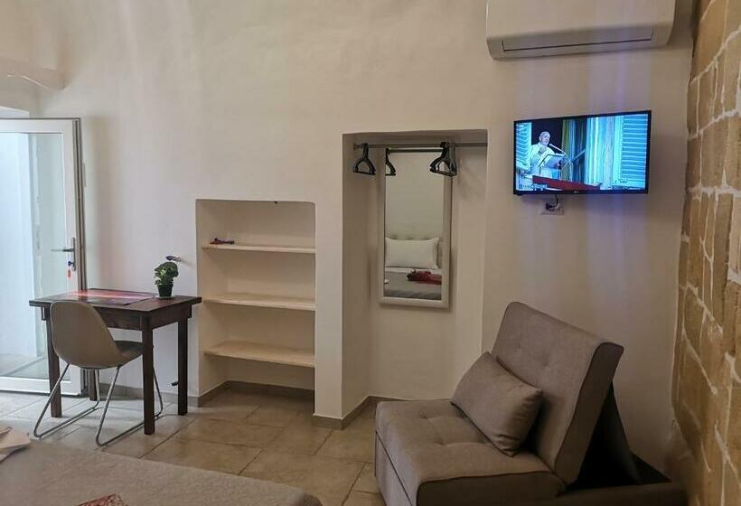 Pokój Deluxe, B & B San Giovanni 9